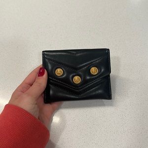 Chanel card hold black and gold